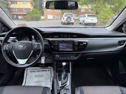 Used 2015 Toyota Corolla S Premium image 16