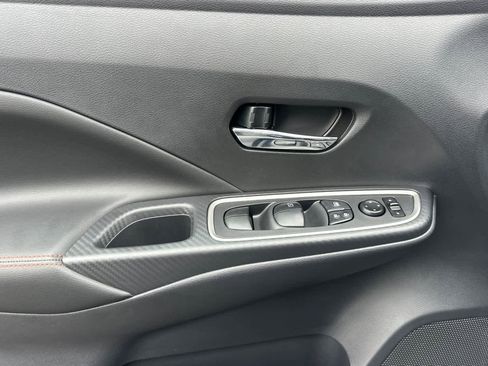 New 2025 Nissan Versa SR image 12