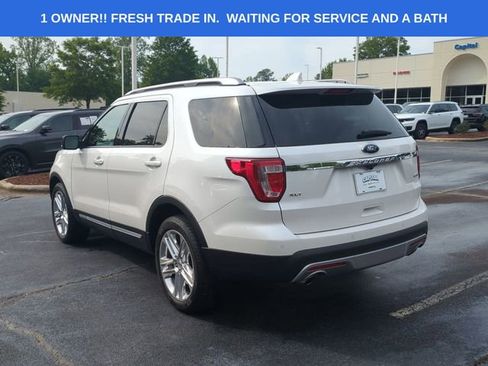 Used 2016 Ford Explorer XLT w/ Equipment Group 202A AWD/4WD image 3