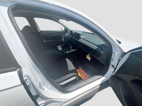 New 2026 Honda Accord LX image 23