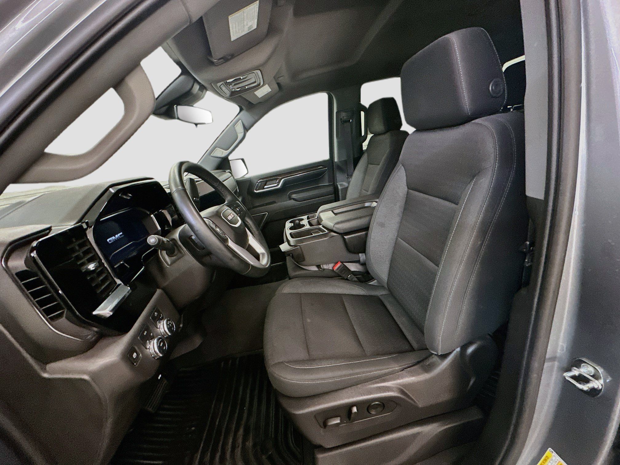 Used 2024 GMC Sierra 1500 Elevation AWD/4WD image 13