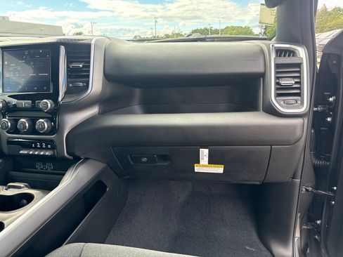 New 2026 RAM 1500 Express AWD/4WD image 25