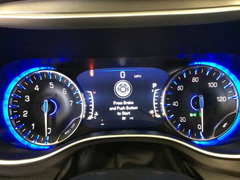 New 2025 Chrysler Voyager LX FWD image 24