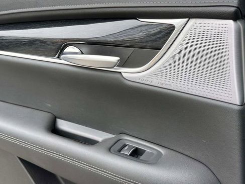 Used 2022 Cadillac XT5 Premium Luxury w/ Technology Package image 22