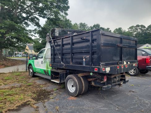 Used 2016 Ford F350 XL w/ Power Equipment Group RWD image 6