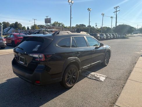 Used 2024 Subaru Outback Onyx Edition AWD/4WD image 7
