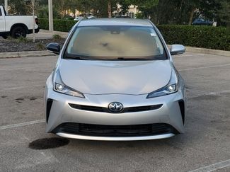 Used 2019 Toyota Prius XLE w/ Phone Cable & Charge Package video 2