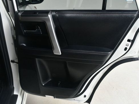 Used 2018 Toyota 4Runner Limited image 27