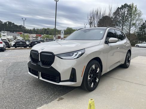 Certified 2026 BMW X3 xDrive30 w/ Premium Package image 4