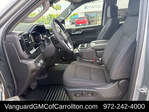 New 2026 GMC Sierra 1500 Elevation image 17