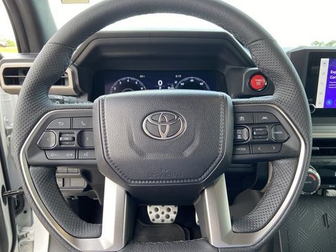 Used 2026 Toyota Tacoma TRD Sport RWD image 34