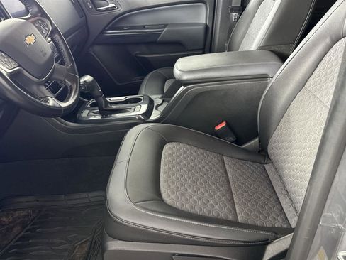 Used 2021 Chevrolet Colorado Z71 w/ Safety Package image 12
