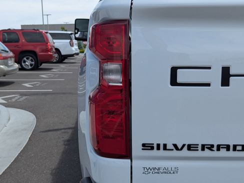Certified 2024 Chevrolet Silverado 2500 Custom w/ Custom Value Package AWD/4WD image 43
