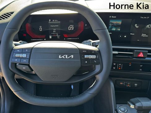 New 2026 Kia Sportage LX FWD image 14