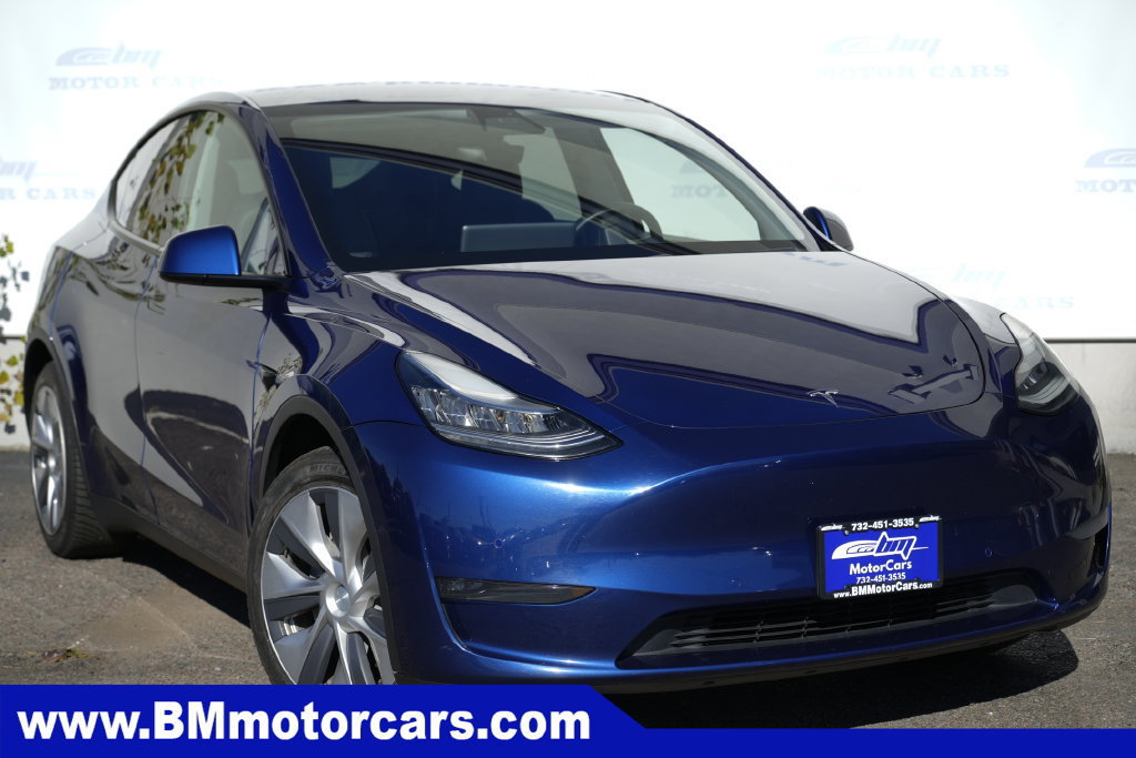 Used 2020 Tesla Model Y Long Range AWD/4WD image 1