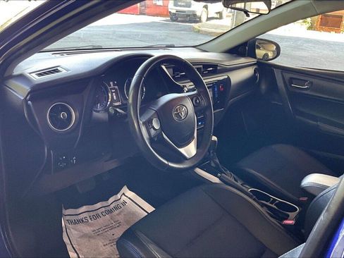 Used 2019 Toyota Corolla SE FWD image 10
