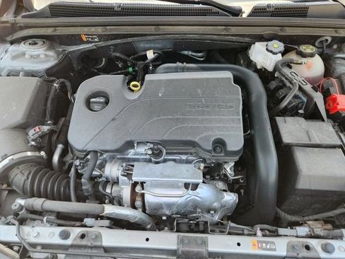 Used 2024 Chevrolet Malibu LT FWD image 31