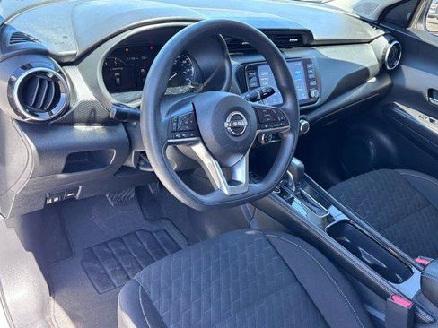 Used 2023 Nissan Kicks SV FWD image 14