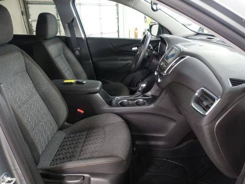 Used 2024 Chevrolet Equinox LT w/ LPO, Floor Liner Package FWD image 25