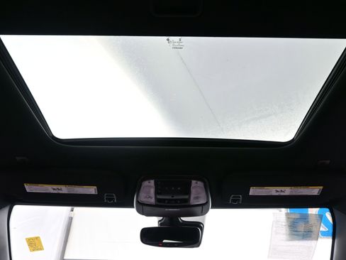 Used 2025 Dodge Durango R/T image 18