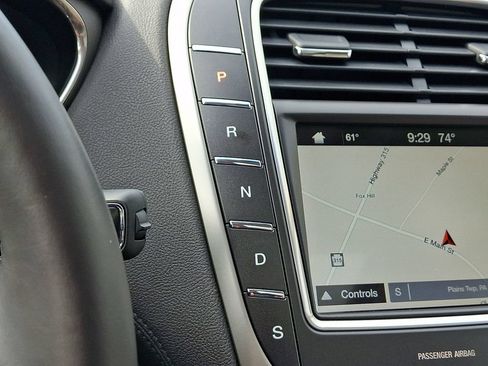 Certified 2019 Lincoln Nautilus Reserve AWD/4WD image 15