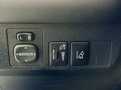 Used 2017 Toyota RAV4 XLE w/ All Weather Liner Package AWD/4WD image 10