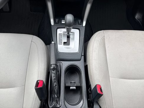 Used 2018 Subaru Forester 2.5i Limited AWD/4WD image 14