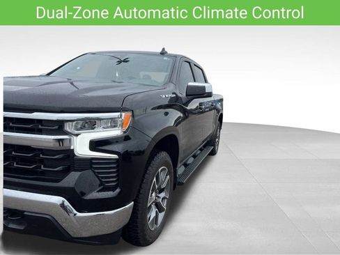 Used 2024 Chevrolet Silverado 1500 LT AWD/4WD image 14