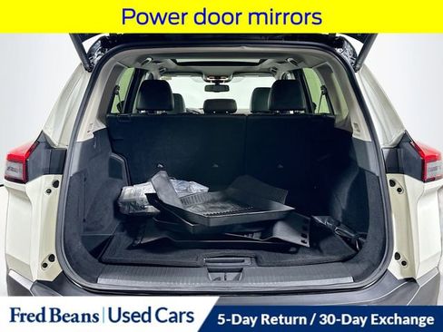 Used 2023 Nissan Rogue SL w/ SL Premium Package image 33