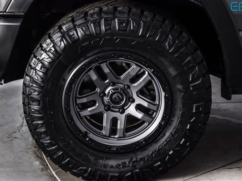 Used 2020 RAM 1500 Rebel w/ Rebel Level 1 Equipment Group AWD/4WD image 9