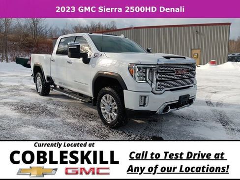Used 2023 GMC Sierra 2500 Denali image 1