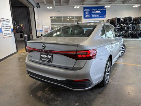Used 2025 Volkswagen Jetta S FWD image 5