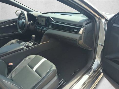 Used 2026 Toyota Camry SE w/ Convenience Package image 21