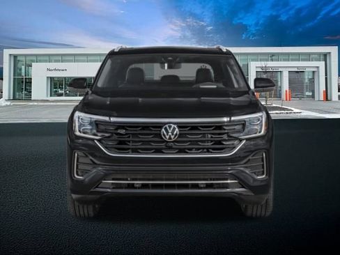 New 2026 Volkswagen Atlas Cross Sport SEL Premium R-Line AWD/4WD image 5