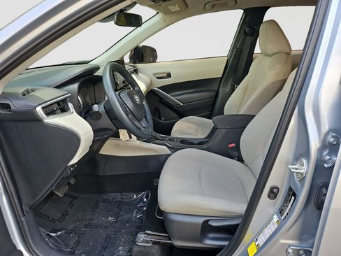 Used 2022 Toyota Corolla Cross L FWD image 22