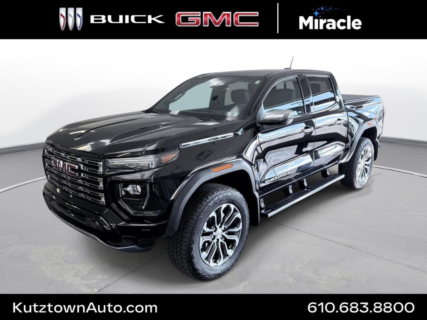 Used 2023 GMC Canyon Denali AWD/4WD image 1
