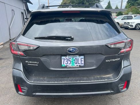 Used 2021 Subaru Outback Premium AWD/4WD image 6