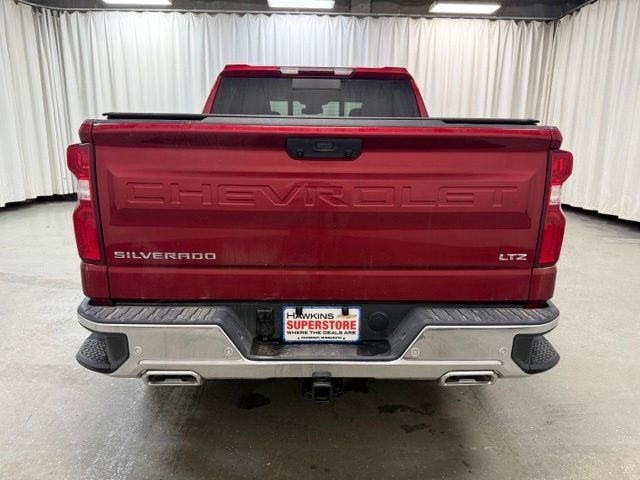 Used 2025 Chevrolet Silverado 1500 LTZ AWD/4WD image 8