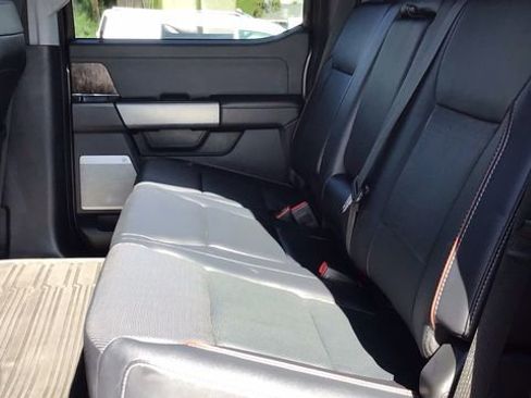 Certified 2023 Ford F250 Lariat w/ Tremor Off-Road Package image 19