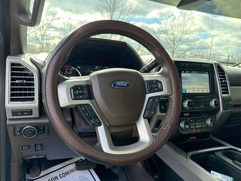 Used 2017 Ford F250 King Ranch w/ King Ranch Ultimate Package image 11