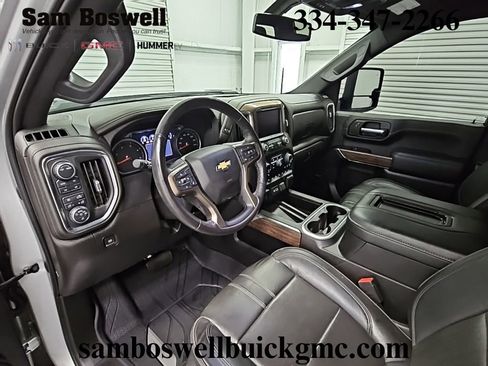 Used 2022 Chevrolet Silverado 2500 High Country image 11