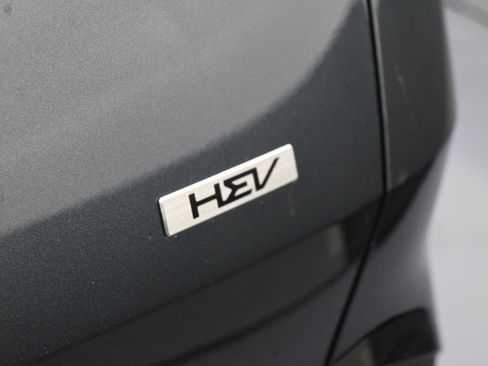 Used 2024 Kia Sportage LX image 33