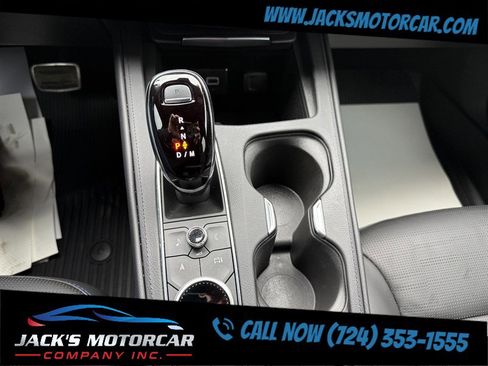 Used 2024 Cadillac XT4 Sport AWD/4WD image 15