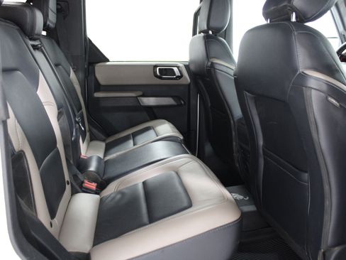 Used 2022 Ford Bronco Wildtrak AWD/4WD image 23