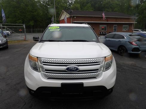 Used 2012 Ford Explorer XLT AWD/4WD image 2