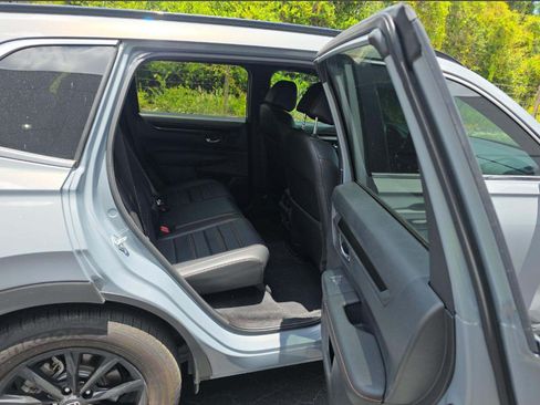 Used 2025 Honda CR-V Sport-L image 8