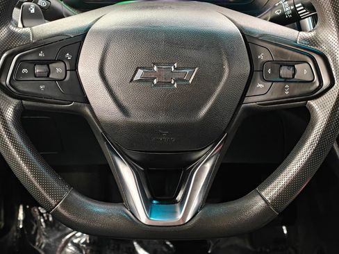 Used 2023 Chevrolet Bolt LT w/ Driver Confidence Package FWD image 5