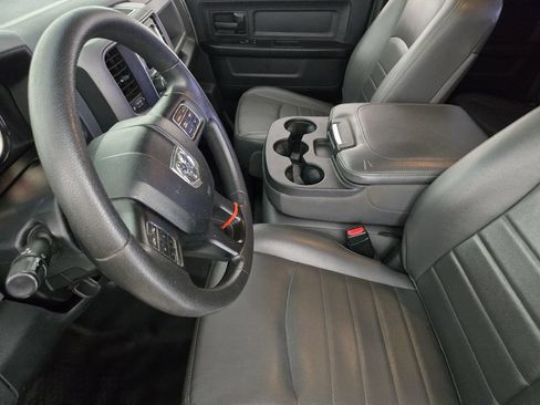 Used 2018 RAM 1500 Tradesman w/ Chrome Appearance Group AWD/4WD image 15