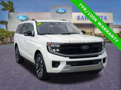 Certified 2025 Ford Expedition Platinum w/ Driver's Package
