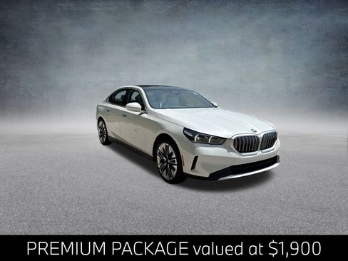 Certified 2026 BMW 530i xDrive w/ Premium Package AWD/4WD image 2